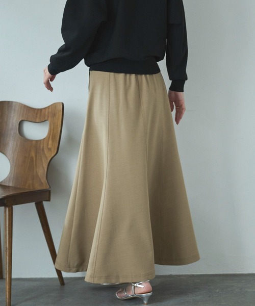 Doux archives(ドゥアルシーヴ)の「アウトポケットセミフレアスカート(スカート・レディース・ネイビー/ベージュ/カーキ・MEDIUM/SMALL)」の7枚目の写真