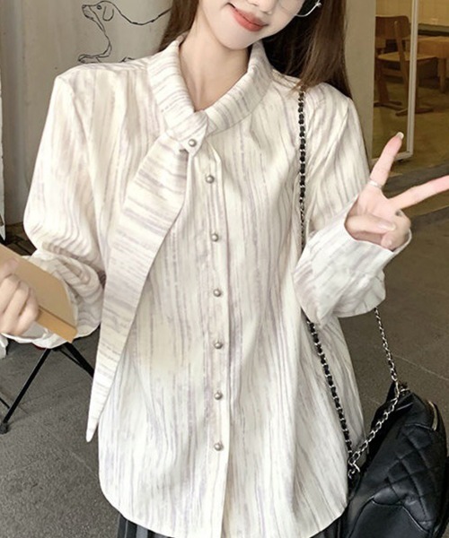 SallyLunn(サリーラン)の「マーブルリボン襟ブラウス(シャツ/ブラウス・レディース・ホワイト・MEDIUM/LARGE/X-LARGE)」の3枚目の写真