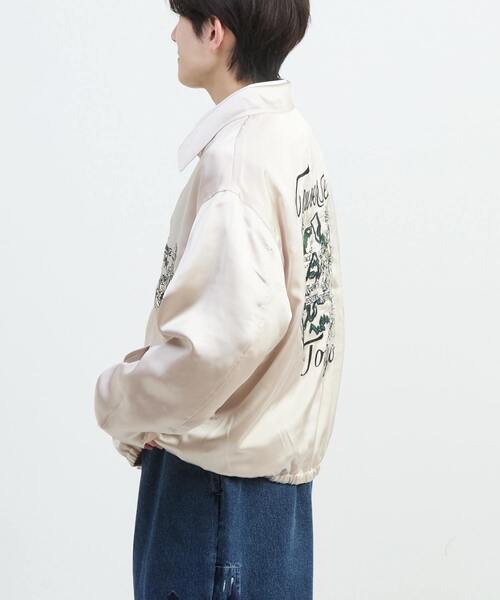 CONVERSE TOKYO(コンバーストウキョウ)の「SATIN ZIP-UP BLOUSON(ブルゾン・レディース・ブルーグリーン/ブラック/ベージュ・MEDIUM/SMALL)」の12枚目の写真