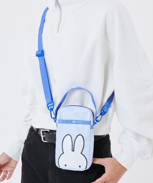 LeSportsac(レスポートサック)の「MINI PHONE CROSSBODY ミッフィースカイブルークロスボディ(ショルダーバッグ・レディース・ブルー・FREE)」の11枚目の写真