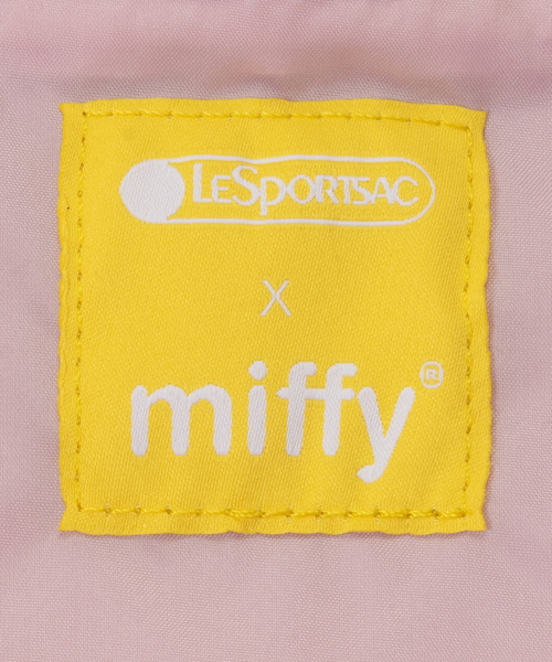 LeSportsac(レスポートサック)の「MINI PHONE CROSSBODY ミッフィースカイブルークロスボディ(ショルダーバッグ・レディース・ブルー・FREE)」の3枚目の写真