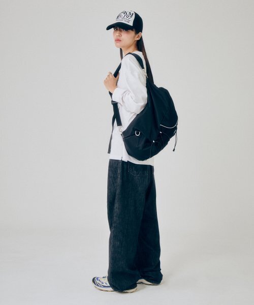 VISION STREET WEAR(ヴィジョンストリートウェア)の「VSW 2way Sling Bag Black(バックパック/リュック・レディース・その他・FREE)」の3枚目の写真