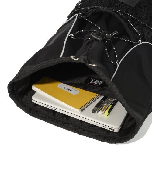 VISION STREET WEAR(ヴィジョンストリートウェア)の「VSW 2way Sling Bag Black(バックパック/リュック・レディース・その他・FREE)」の12枚目の写真