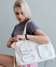 BITTER CELLS（ビターセルズ）の「キャリーカーゴバッグ-クリーム（ショルダーバッグ）」