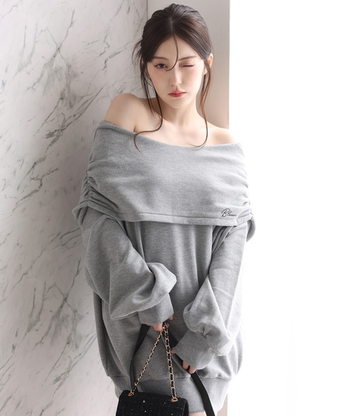 one after another NICE CLAUP（ワンアフターアナザーナイスクラップ）の「フード付きオフショルパーカーワンピース（パーカー・レディース・ピンク/オフホワイト/杢グレー・FREE）」の15枚目の写真