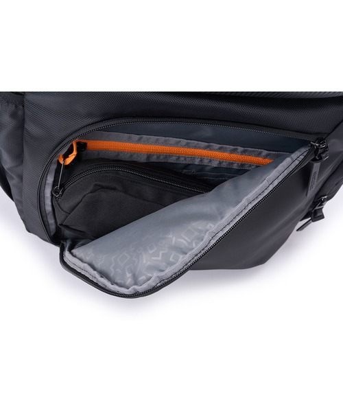 AMERICAN TOURISTER(アメリカンツーリスター)の「アメリカンツーリスター SEGNO 2.0 バックパック 3 ASR ブラック(バックパック/リュック・メンズ・ブラック・ONESIZE)」の14枚目の写真