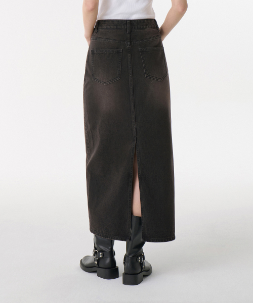 MUSINSA STANDARD WOMAN（ムシンサスタンダードウーマン）の「ウィメンズデニムマキシスカート[ラスティブラック]（スカート・レディース・その他・LARGE/MEDIUM/SMALL/X-SMALL）」の2枚目の写真