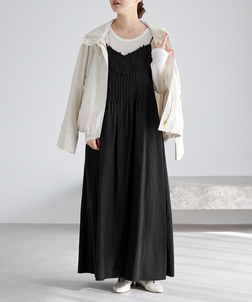 IENA（イエナ）の「《WEB限定/追加》レースキャミソールワンピース（ワンピース・レディース・ブラック・36/38）」の8枚目の写真