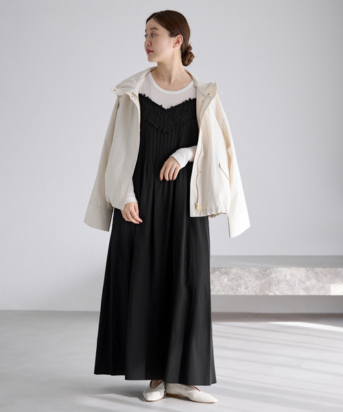 IENA（イエナ）の「《WEB限定/追加》レースキャミソールワンピース（ワンピース・レディース・ブラック・36/38）」の9枚目の写真