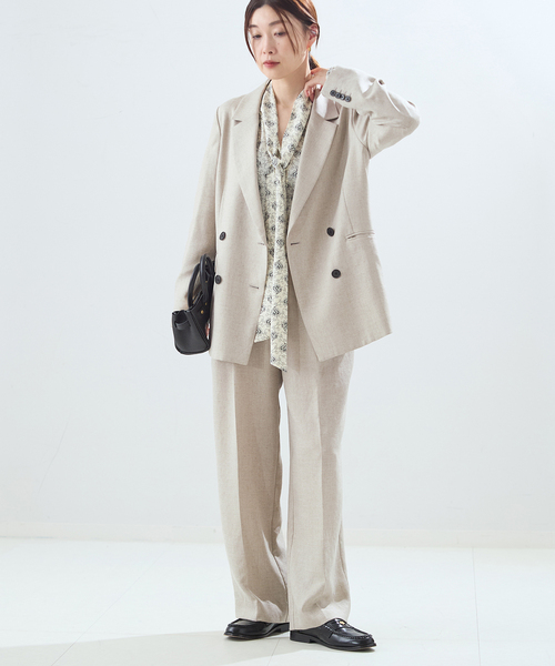 journal standard L'essage(ジャーナルスタンダードレサージュ)の「アイアスダブルブレステッドジャケット(テーラードジャケット・レディース・チャコールグレー/ベージュ・36/38)」の3枚目の写真