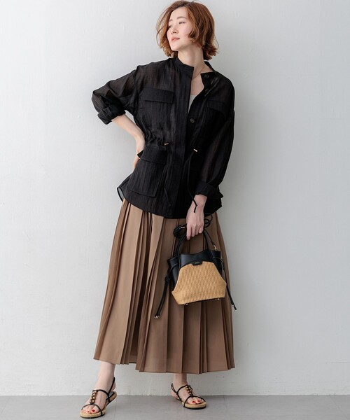 23区 L(ニジュウサンクオオキイサイズ)の「グロッシープリーツ ロングスカート(スカート・レディース・ブラック系・50/48/46/44)」の5枚目の写真