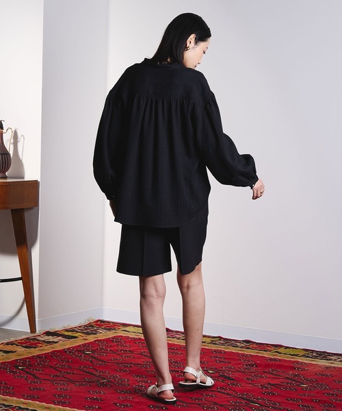 ROSE BUD（ローズバッド）の「(GENE HEAVENS)COTTON PEARL BUTTON SHIRT（シャツ/ブラウス・レディース・ブラック/ピンク/ブルー/オフホワイト・ONE SIZE）」の18枚目の写真