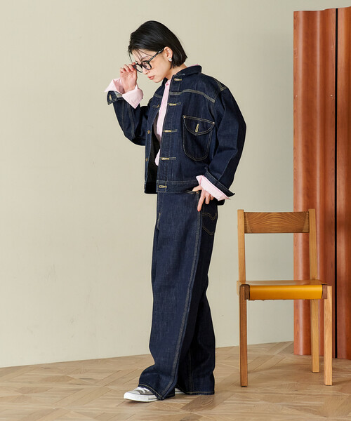 FREAK'S STORE(フリークスストア)の「Lee × FREAK'S STORE/リー 別注 101 COWBOY JACKET/別注 ワンオーワン カウボーイジャケット(デニムジャケット・レディース・サックスブルー/ネイビー・フリ-)」の7枚目の写真
