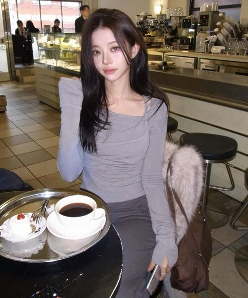 FLAREUP(フレアアップ)の「Layered Bustier Long Sleeve (FL-105_Cloud White)(Tシャツ/カットソー・レディース・ホワイト・OS)」の21枚目の写真