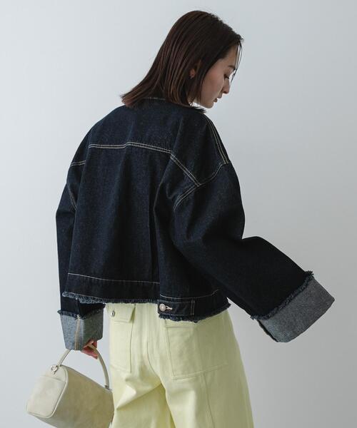 SENSE OF PLACE by URBAN RESEARCH（センスオブプレイスバイアーバンリサーチ）の「ロールアップデニムジャケット（デニムジャケット・レディース・ワンウォッシュ/ライトインディゴブルー・ONE）」の6枚目の写真