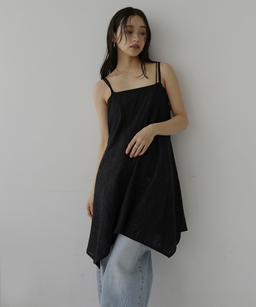  hellam（へラム）の「刺繍チュニックワンピース（ワンピース・レディース・ブラック/ホワイト・FREE）」の2枚目の写真