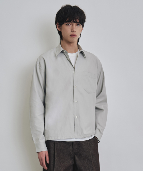 COSTUME O’CLOCK（コスチュームオクロック）の「[COCLXサック型] ソリッドセミクロップロングスリーブシャツ 2カラー COOSSH199（シャツ/ブラウス・メンズ・ライトグレー/スカイブルー・LARGE/MEDIUM/SMALL）」の7枚目の写真