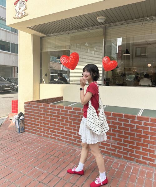 MUSINSA STANDARD WOMAN（ムシンサスタンダードウーマン）の「ウィメンズスリムクルーネックTシャツ[チリレッド]（Tシャツ/カットソー・レディース・その他・MEDIUM/SMALL/X-SMALL/LARGE/X-LARGE）」の12枚目の写真