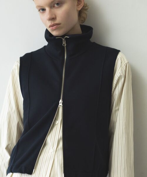 GARAGE OF GOOD CLOTHING（ガレージオブグッドクロージング）の「【日本製】裏毛ドロストショートベスト（ベスト・レディース・ホワイト系その他/ネイビー/杢グレー・FREE）」の11枚目の写真