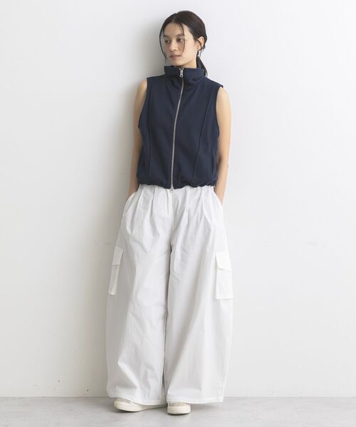 GARAGE OF GOOD CLOTHING（ガレージオブグッドクロージング）の「【日本製】裏毛ドロストショートベスト（ベスト・レディース・ホワイト系その他/ネイビー/杢グレー・FREE）」の22枚目の写真