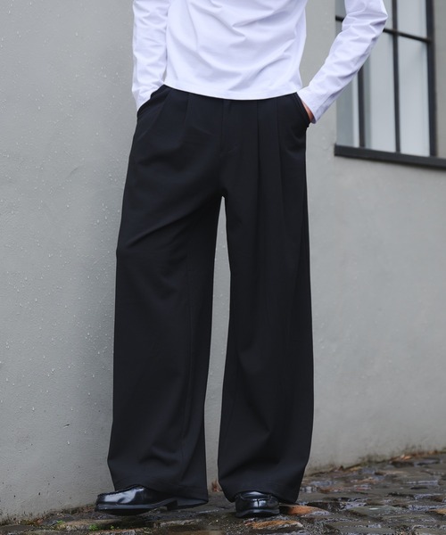 Regen Glanz（レーゲングランツ）の「2 tuck straight slacks / ツータックストレートスラックス（スラックス・メンズ・グレー/ブラック・LARGE/SMALL/MEDIUM）」の3枚目の写真