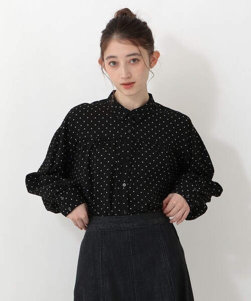 Afternoon Tea(アフタヌーンティー)の「ドット襟付きブラウス(シャツ/ブラウス・レディース・ブラック/アイボリー・MEDIUM)」の2枚目の写真