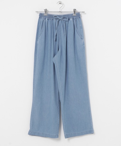 ITEMS URBANRESEARCH（アイテムズ アーバンリサーチ）の「レーヨンデニムワイドパンツ（デニムパンツ・レディース・ブルー/ワンウォッシュ/ブラック・FREE）」の14枚目の写真