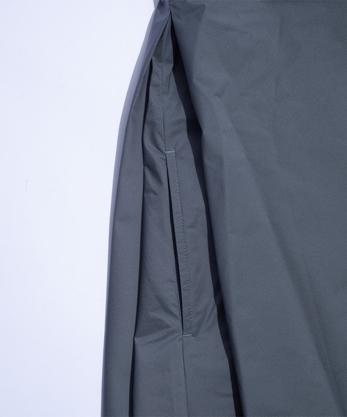 F/CE. (エフシーイー)の「F/CE. PERTEX OVERALL SKIRT / エフシーイー パーテックス オーバーオール スカート(スカート・レディース・ホワイト/グレー/ブラック・FREE)」の7枚目の写真