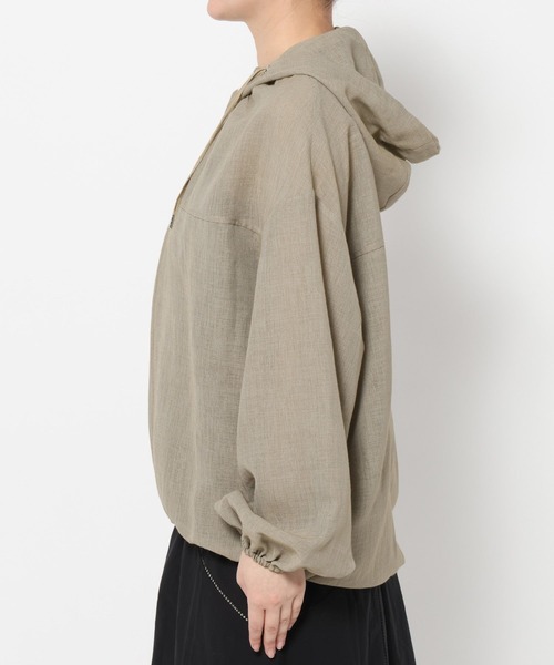 mysty woman（ミスティウーマン）の「シアーフードブルゾン 666530（パーカー・レディース・ベージュ/アイボリー/ブラック・FREE）」の10枚目の写真