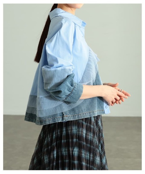 Sawa a la mode（サワアラモード）の「チュールレイヤードデニムドッキングシャツ（シャツ/ブラウス・レディース・ブラック/ホワイト/ブルー・FREE）」の6枚目の写真