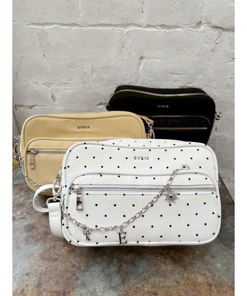 EVRIS(エヴリス)の「【500mlペットボトルも入る!】CHARMハンドBAG ドット柄(ハンドバッグ・レディース・イエロー/ブラック/ホワイト・FREE)」の20枚目の写真