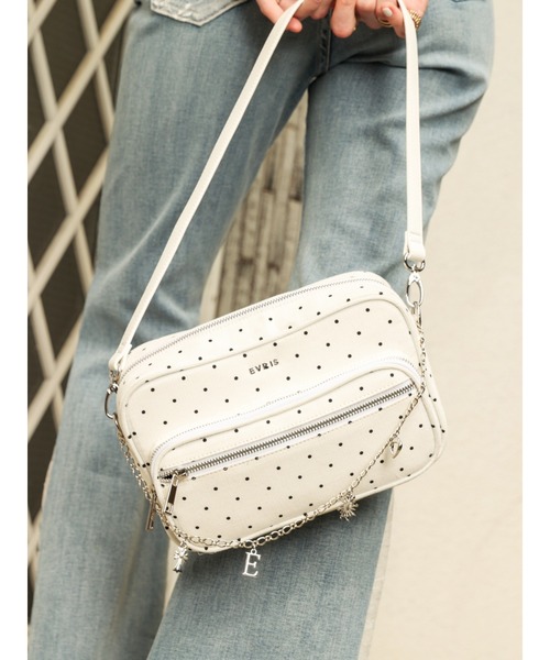 EVRIS(エヴリス)の「【500mlペットボトルも入る!】CHARMハンドBAG ドット柄(ハンドバッグ・レディース・イエロー/ブラック/ホワイト・FREE)」の11枚目の写真