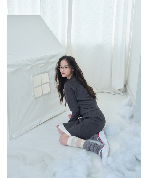 MUWM(ムウム)の「ダブルレイヤースカート Double Layer Skirts (チャコール)(スカート・レディース・チャコール・OS)」の7枚目の写真