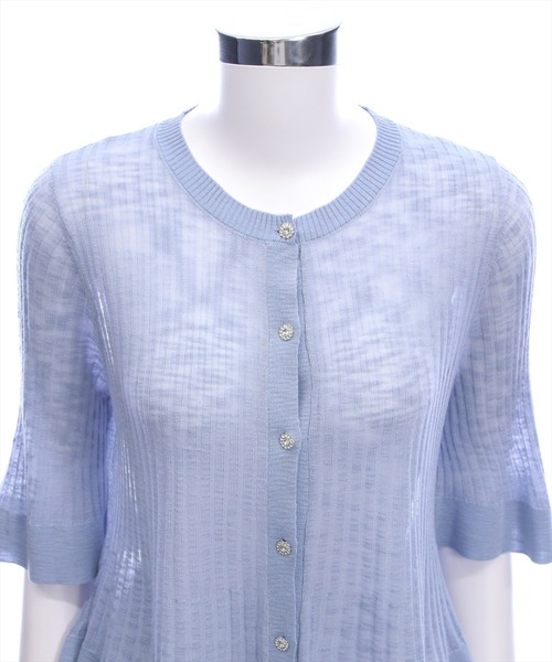 CLEAR BASIC（クリアベーシック）の「裾フリルビジューボタンシアーニットカーディガン［骨格ウェーブ/華奢見え/フレアシルエット/フェミニン］（カーディガン/ボレロ・レディース・ブラック/ピンクベージュ/アイボリー/ブルーグレー・F）」の11枚目の写真