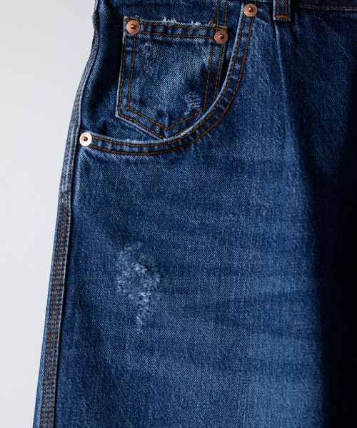 HORLISUN(ホーリーサン)の「Blueborn Damage Loose Denim Pants Normal Navy(デニムパンツ・メンズ・その他・SMALL/MEDIUM/LARGE)」の5枚目の写真