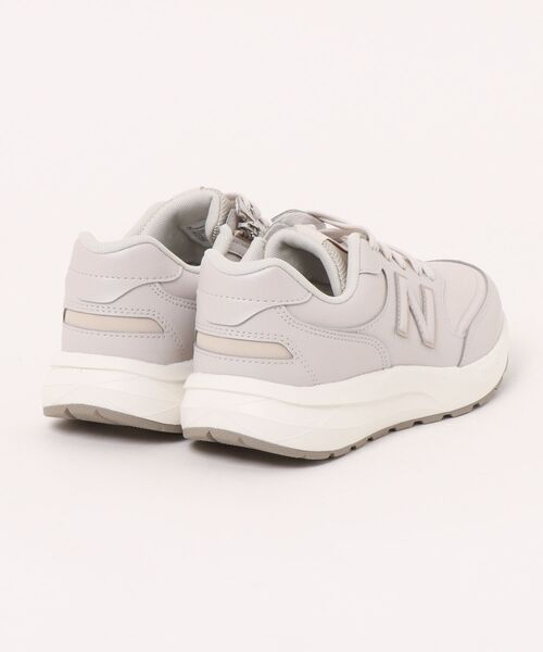 NEW BALANCE(ニューバランス)の「new balance ニューバランス DYNASOFT 363 V9【軽量/幅広2E】レディーススニーカー ウォーキングシューズ(ダイナソフト363V9) WW363SF9 ティンバーウルフ(スニーカー・レディース・ベージュ系その他・22.5cm/23.0cm/23.5cm/24.0cm/24.5cm/25.0cm/25.5cm)」の3枚目の写真