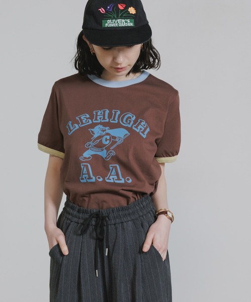 Chick（チック）の「College-Style Bicolor Ringer T-Shirt / カレッジ風バイカラーリンガーTシャツ 秋 秋服 2026年秋冬（Tシャツ/カットソー・レディース・ブラウン/クリーム・FREE）」の2枚目の写真