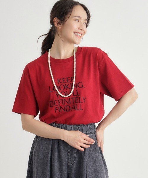 Right-on（ライトオン）の「HONEYSUCKLE ROSE(ハニーサックルローズ)アソートグラフィックＴシャツ（Tシャツ/カットソー・レディース・オフホワイト/ブルー/ブラウン/ホワイト/ライトグレー/イエロー/ダークグレー/キナリ/レッド系2/ピンク系1・S/M/L）」の10枚目の写真