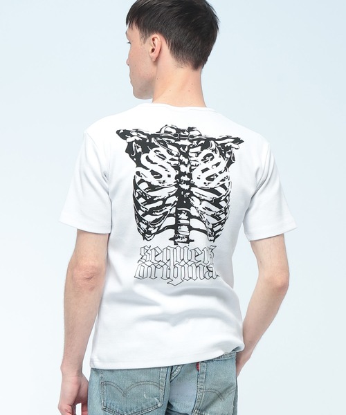 SEQUENZ(シークエンズ)の「SEQUENZ (シークエンズ) Tシャツ 半袖 バックプリント リブ素材 カットソー メンズ レディース(Tシャツ/カットソー・メンズ・ホワイト/ブラック・M/L)」の5枚目の写真