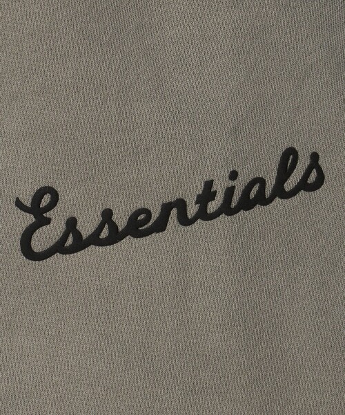 FOG ESSENTIALS(エフオージーエッセンシャルズ)の「<FEAR OF GOD ESSENTIALS>FIT ショーツ(スウェットパンツ・メンズ・ブラック/ナチュラル・XS/M/L/S)」の8枚目の写真
