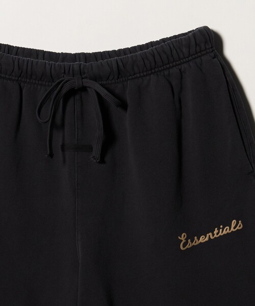 FOG ESSENTIALS(エフオージーエッセンシャルズ)の「<FEAR OF GOD ESSENTIALS>FIT ショーツ(スウェットパンツ・メンズ・ブラック/ナチュラル・XS/M/L/S)」の11枚目の写真