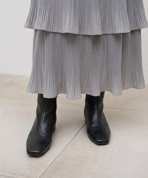 Launa lea(ラウナレア)の「【レイン対応】Rainy Dayストレッチスクエアトゥショートブーツ(R9024)(レインシューズ・レディース・ブラック/アイボリー・M/S/LL/L)」の4枚目の写真