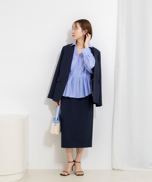 NOLLEY’S(ノーリーズ)の「《セットアップ対応》ウォッシャブルストレッチツイルタイトスカート(スカート・レディース・ネイビー/ベージュ・40/38/36)」の7枚目の写真