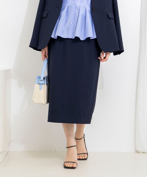 NOLLEY’S(ノーリーズ)の「《セットアップ対応》ウォッシャブルストレッチツイルタイトスカート(スカート・レディース・ネイビー/ベージュ・40/38/36)」の8枚目の写真