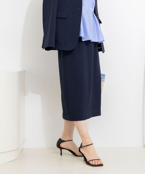 NOLLEY’S(ノーリーズ)の「《セットアップ対応》ウォッシャブルストレッチツイルタイトスカート(スカート・レディース・ネイビー/ベージュ・40/38/36)」の9枚目の写真