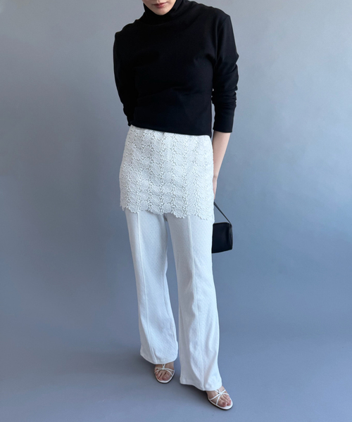 PAN(パン)の「【PAN/パン】EYELET MESH FLARE PANTS(スラックス・レディース・ブラック/ホワイト・SMALL)」の14枚目の写真