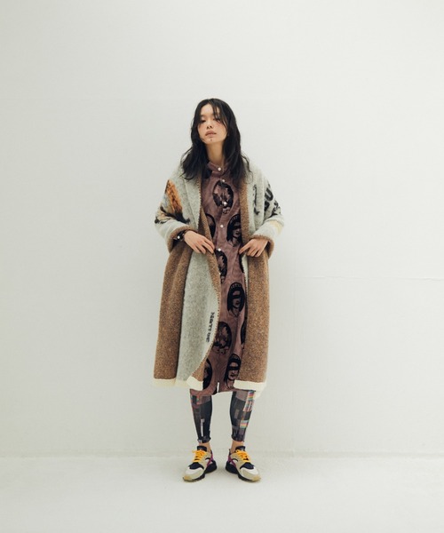 STOF(ストフ)の「STOF/ストフ/Alternative Knit Throw(ストール/ショール・メンズ・ブラック/ホワイト・F)」の3枚目の写真