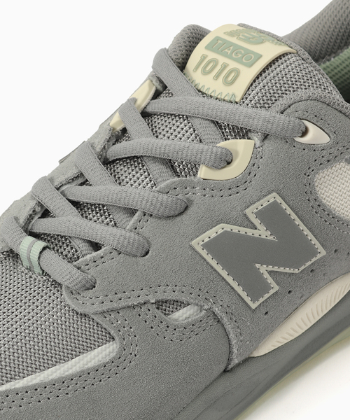 NEW BALANCE(ニューバランス)の「NEW BALANCE NUMERIC / ニューバランス ヌメリック 1010 Tiago Lemos(スニーカー・メンズ・ライトグレー・26.5cm/27cm/27.5cm/28cm/26cm)」の6枚目の写真