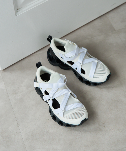 U by SPICK&SPAN(ユーバイスピックアンドスパン)の「《追加》MIZUNO/ミズノ WAVE PROPHECY STRAP(スニーカー・レディース・ブラック/ホワイト・25cm/24cm/23cm)」の16枚目の写真