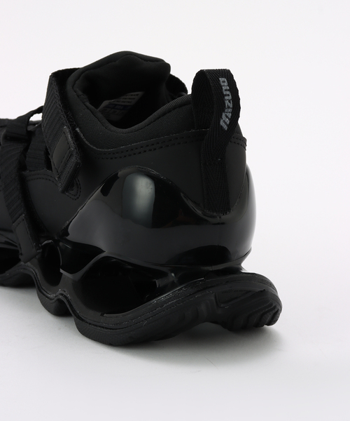 U by SPICK&SPAN(ユーバイスピックアンドスパン)の「《追加》MIZUNO/ミズノ WAVE PROPHECY STRAP(スニーカー・レディース・ブラック/ホワイト・25cm/24cm/23cm)」の10枚目の写真